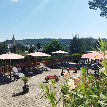 Berghotel Steiger - Erzgebirge Schneeberg  Zewnętrze zdjęcie